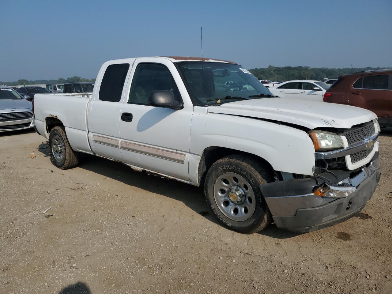 Photo 3 VIN: 2GCEC19V651120415 - CHEVROLET SILVERADO 