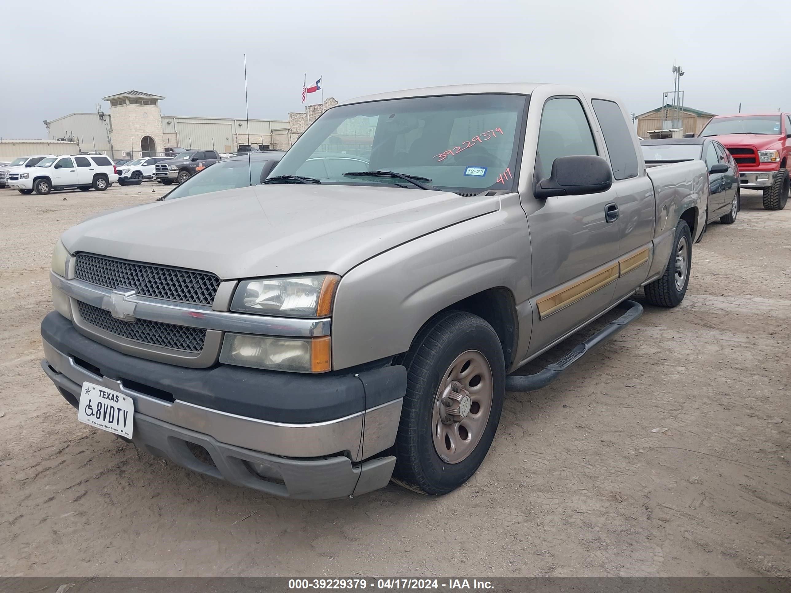 Photo 5 VIN: 2GCEC19V731393635 - CHEVROLET SILVERADO 