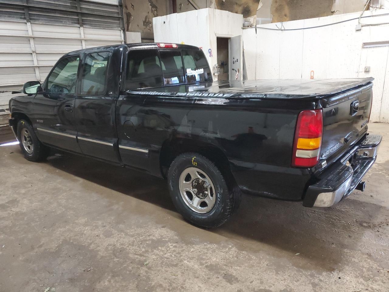 Photo 1 VIN: 2GCEC19V7X1234667 - CHEVROLET SILVERADO 