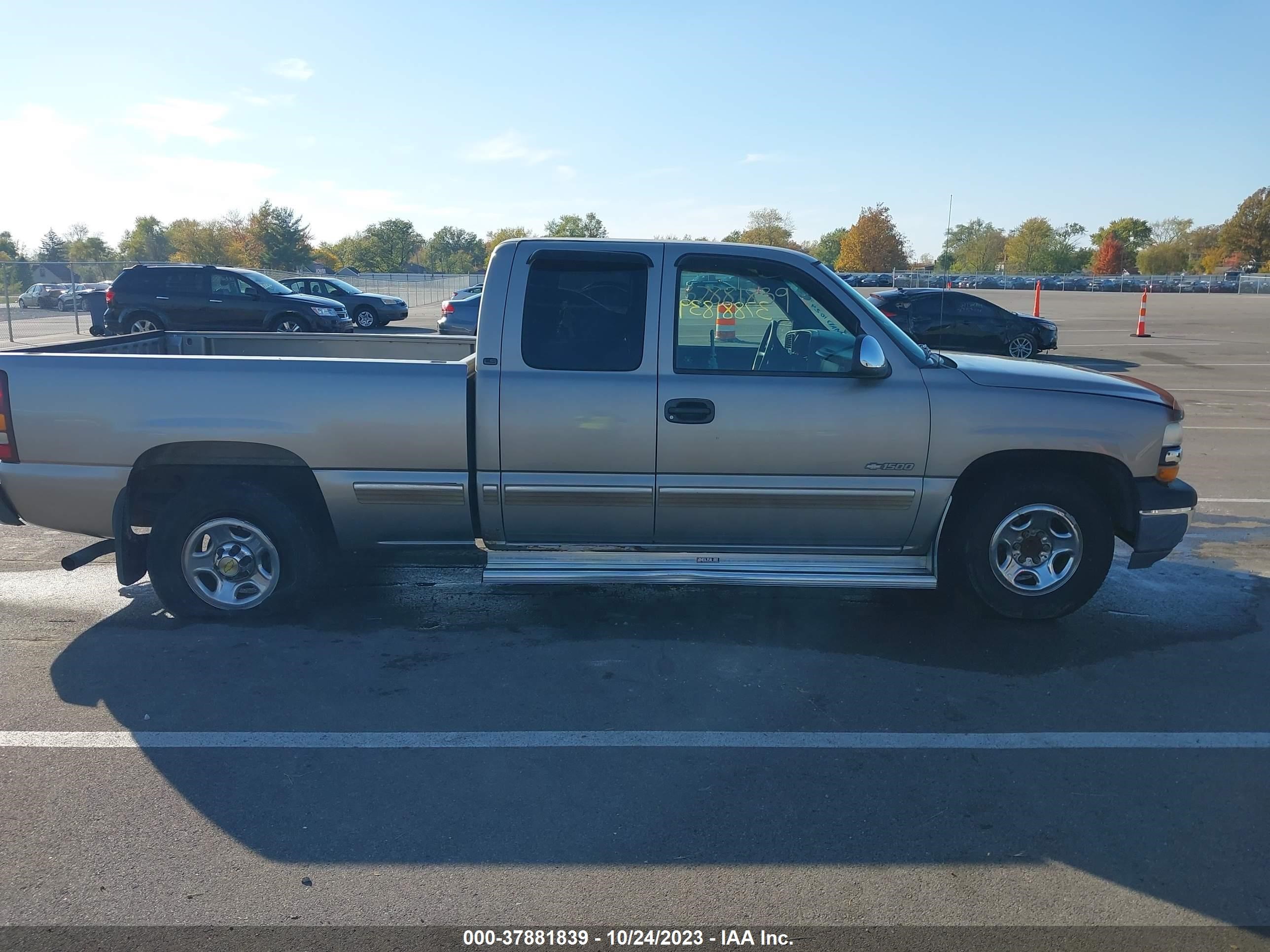 Photo 13 VIN: 2GCEC19V821287015 - CHEVROLET SILVERADO 