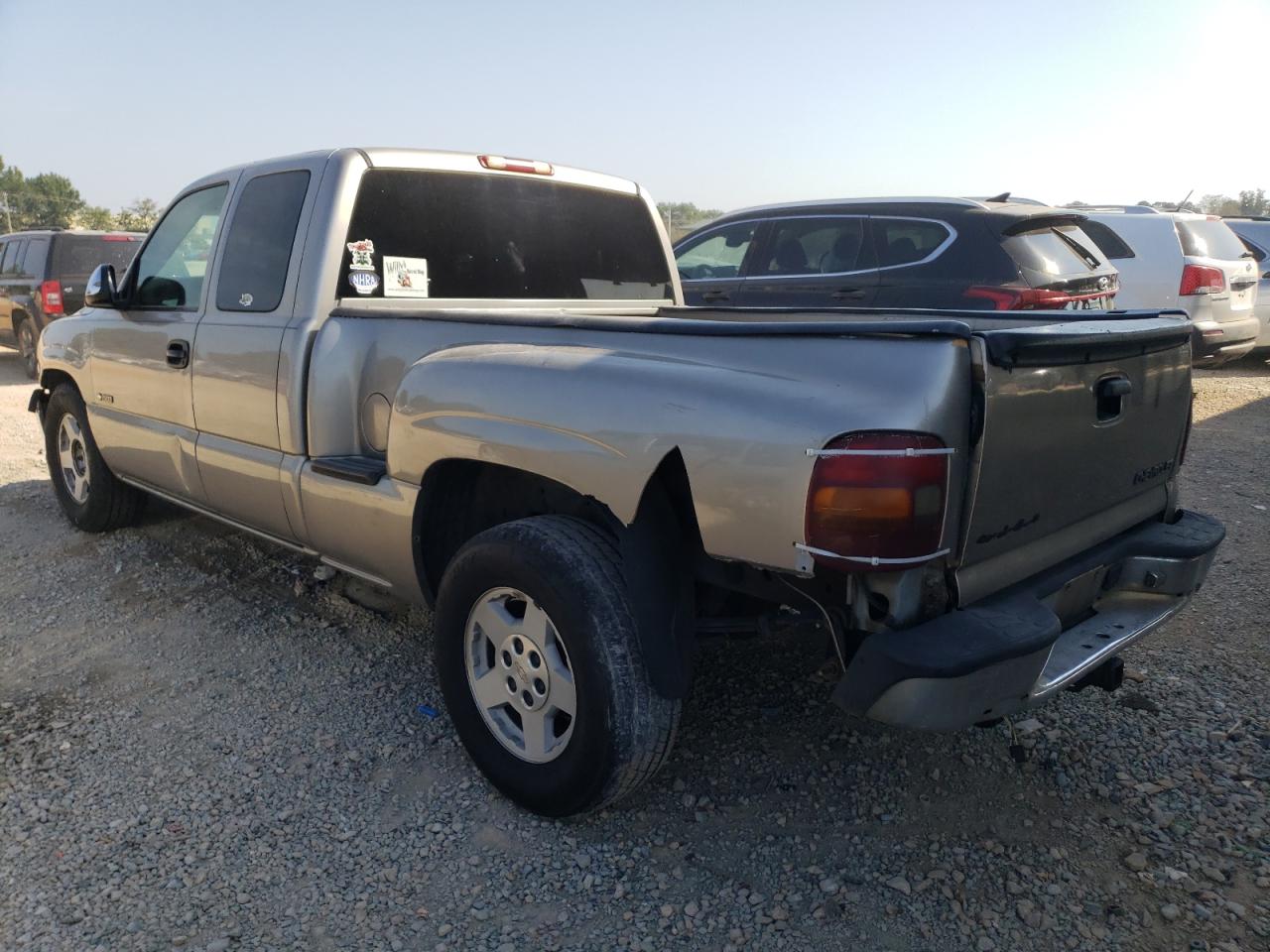 Photo 1 VIN: 2GCEC19V821329487 - CHEVROLET SILVERADO 