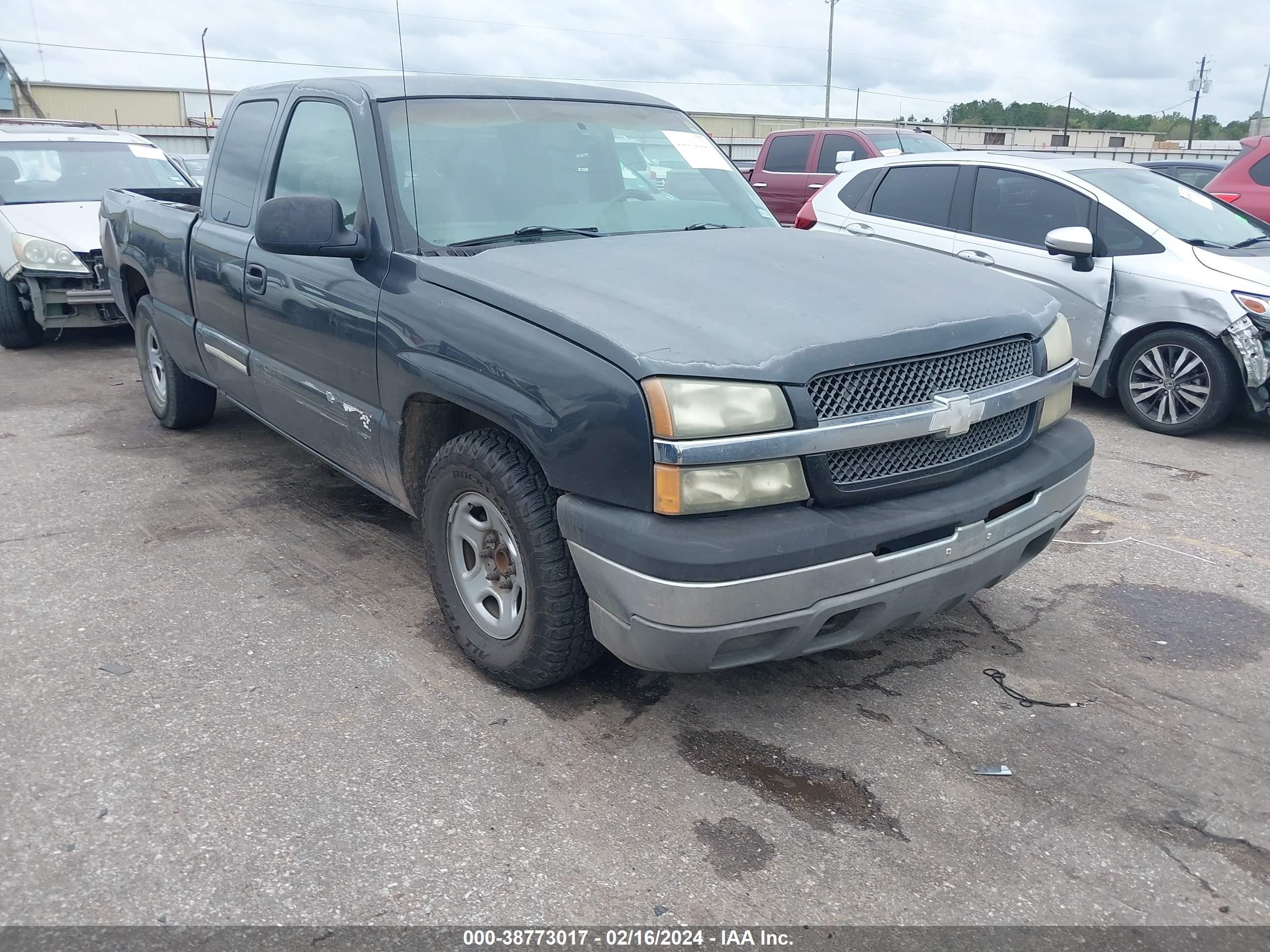 Photo 0 VIN: 2GCEC19V831282219 - CHEVROLET SILVERADO 