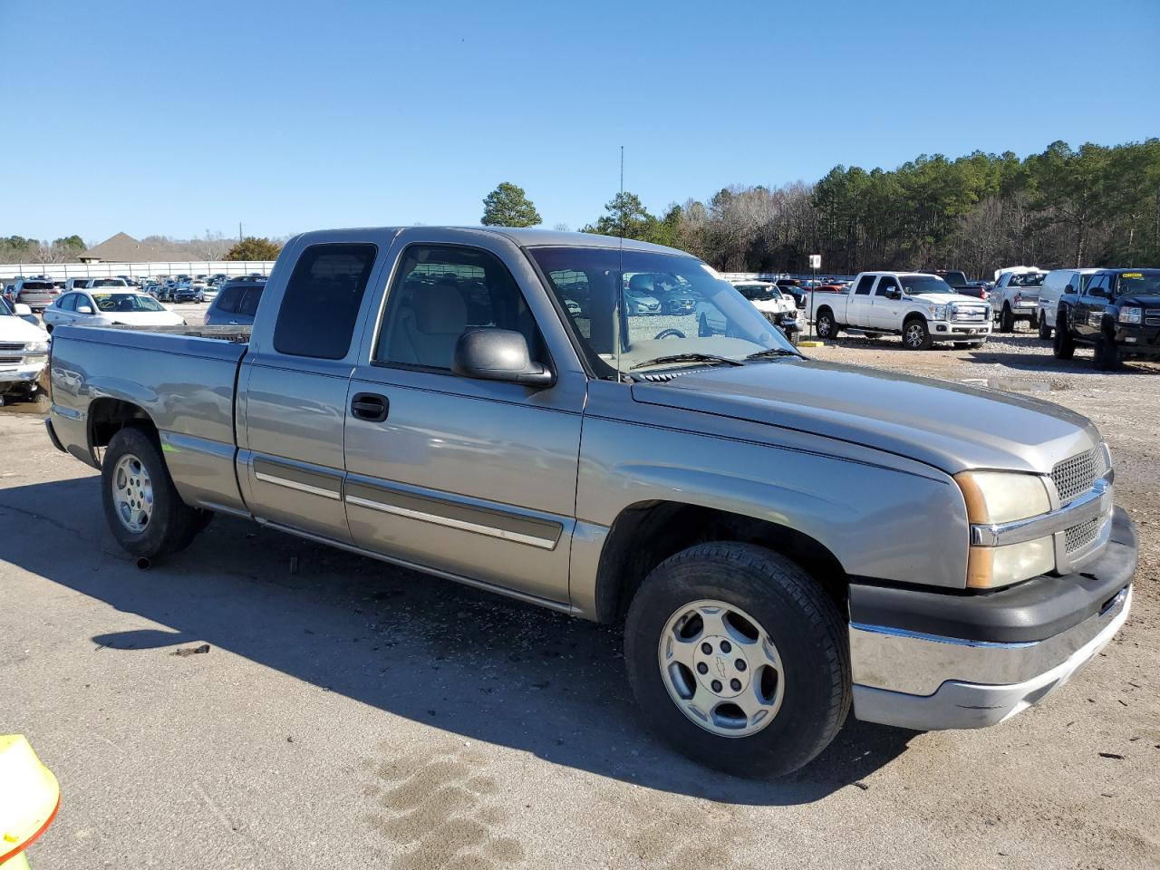 Photo 3 VIN: 2GCEC19V831285475 - CHEVROLET SILVERADO 