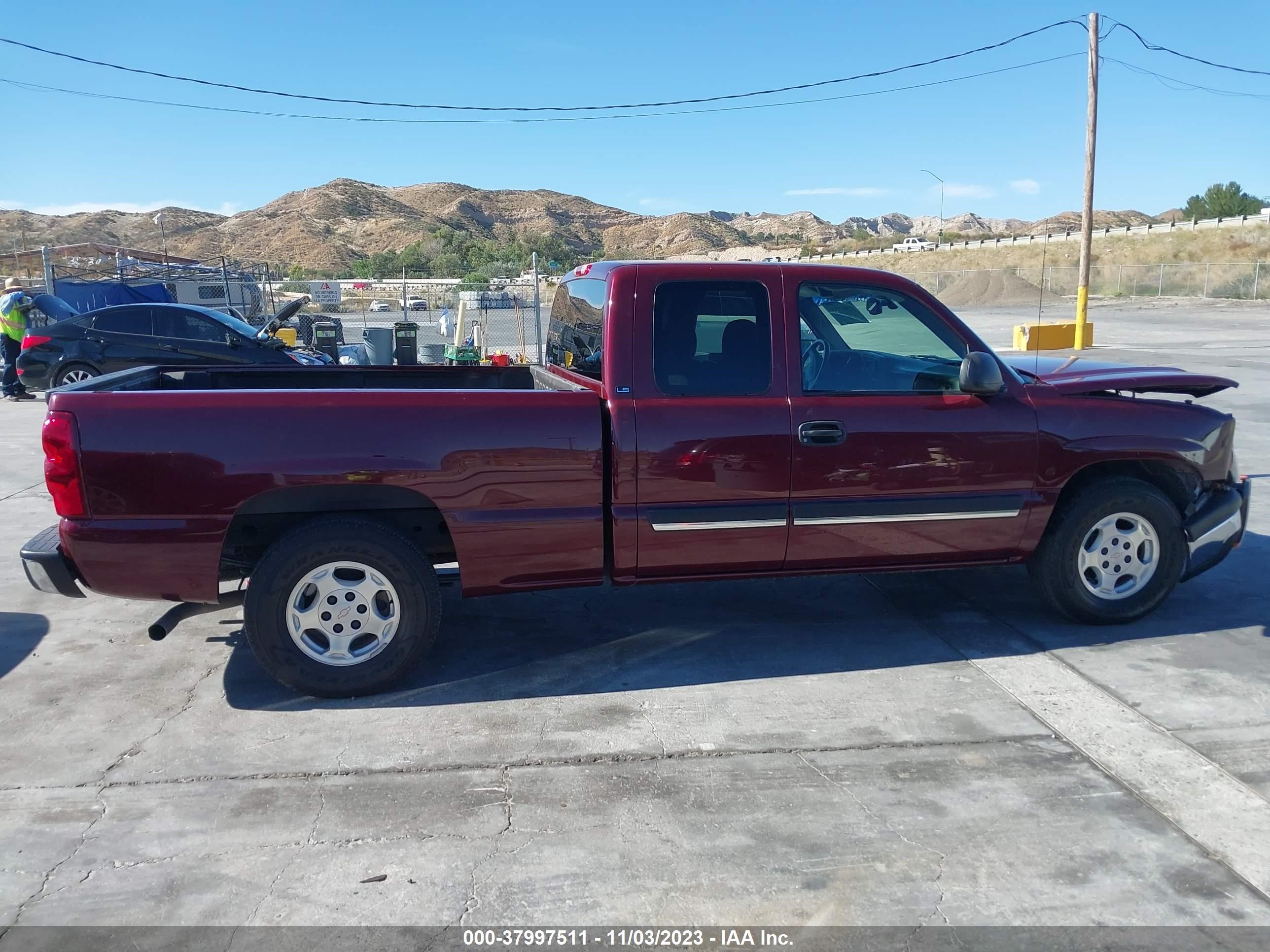 Photo 12 VIN: 2GCEC19V831378433 - CHEVROLET SILVERADO 