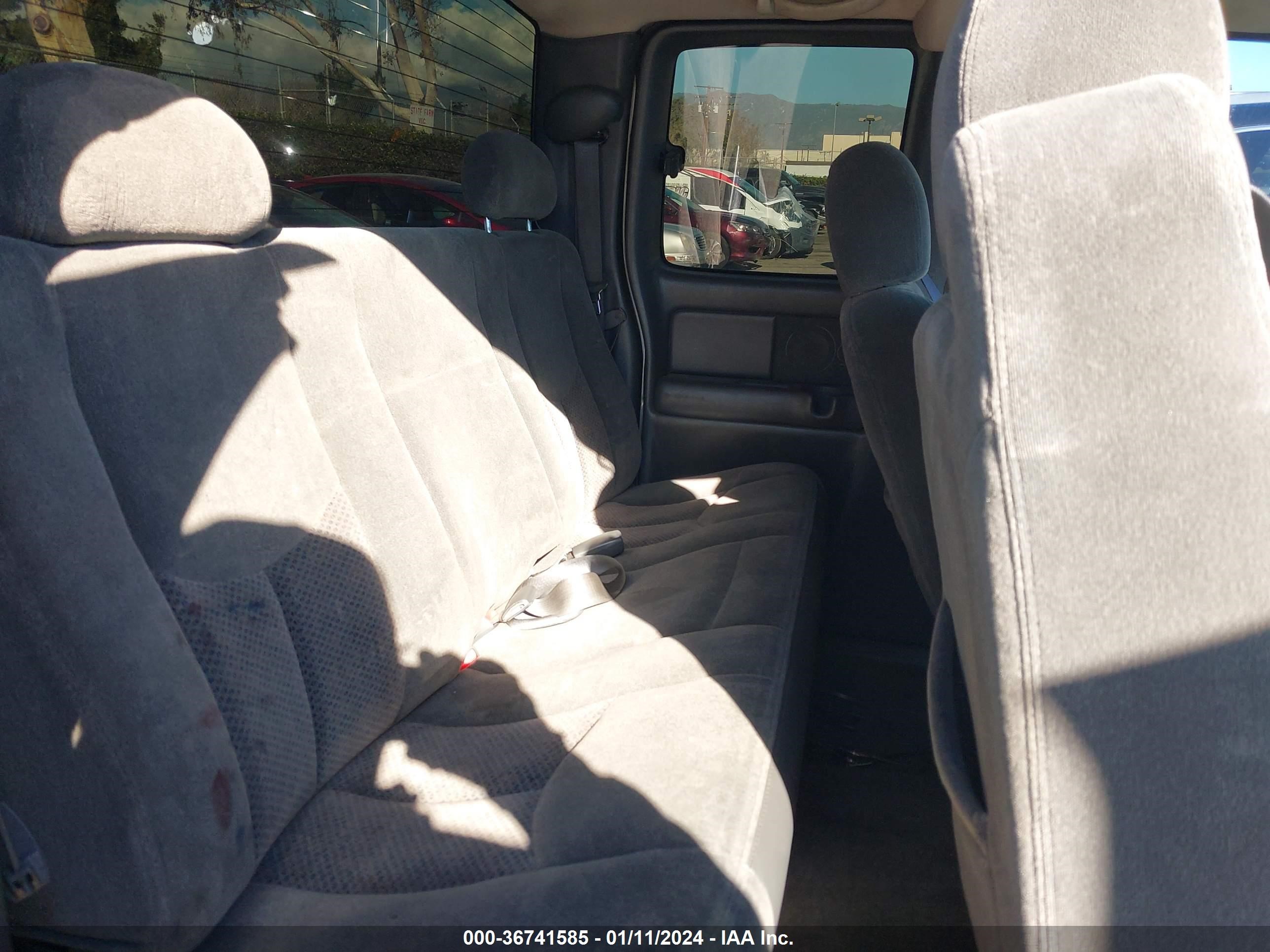 Photo 7 VIN: 2GCEC19V931331282 - CHEVROLET SILVERADO 