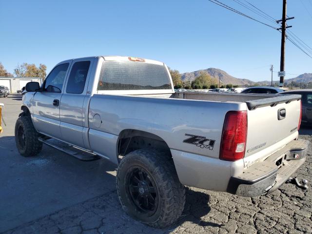 Photo 1 VIN: 2GCEC19V951108291 - CHEVROLET SILVERADO 