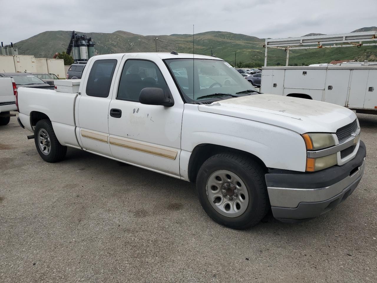 Photo 3 VIN: 2GCEC19V951253038 - CHEVROLET SILVERADO 