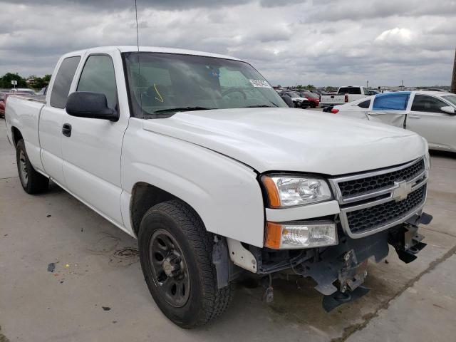 Photo 0 VIN: 2GCEC19V961145956 - CHEVROLET SILVERADO 