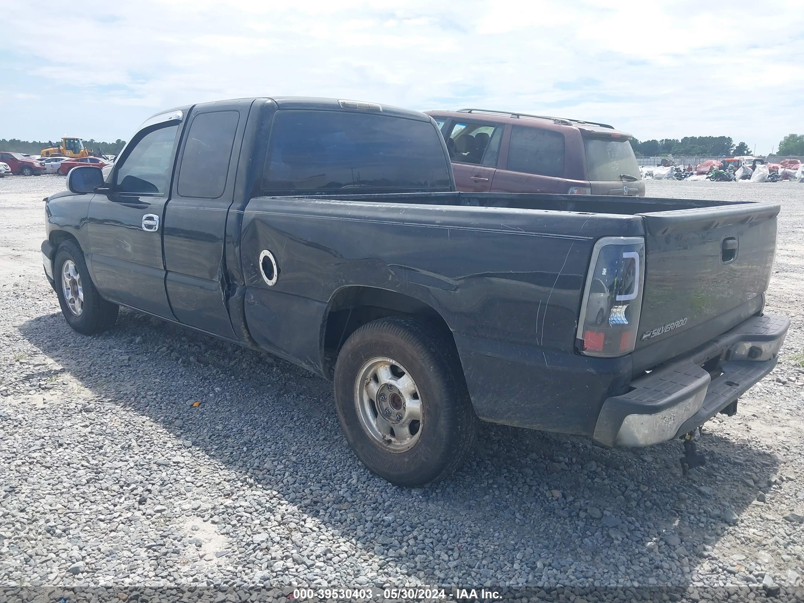 Photo 2 VIN: 2GCEC19VX31101962 - CHEVROLET SILVERADO 