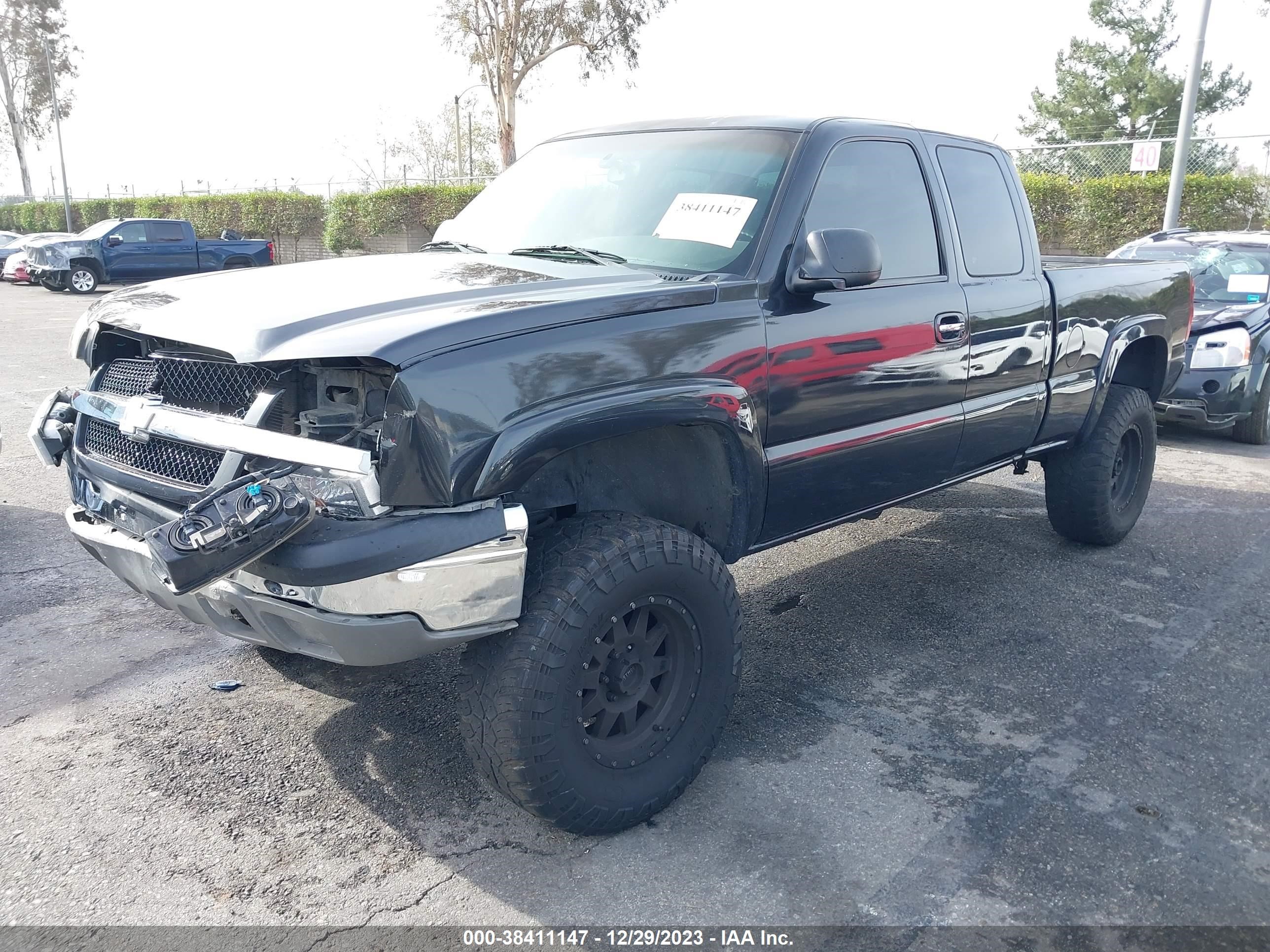 Photo 1 VIN: 2GCEC19VX31104229 - CHEVROLET SILVERADO 