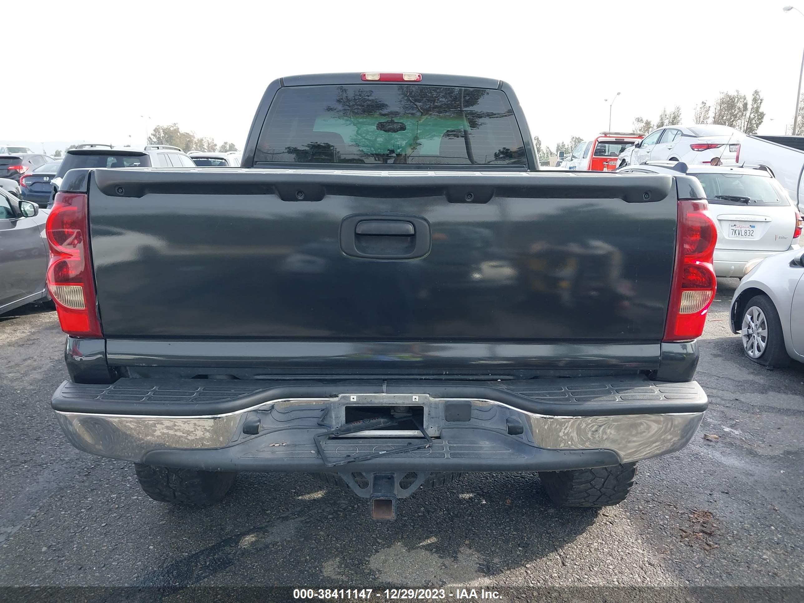 Photo 15 VIN: 2GCEC19VX31104229 - CHEVROLET SILVERADO 