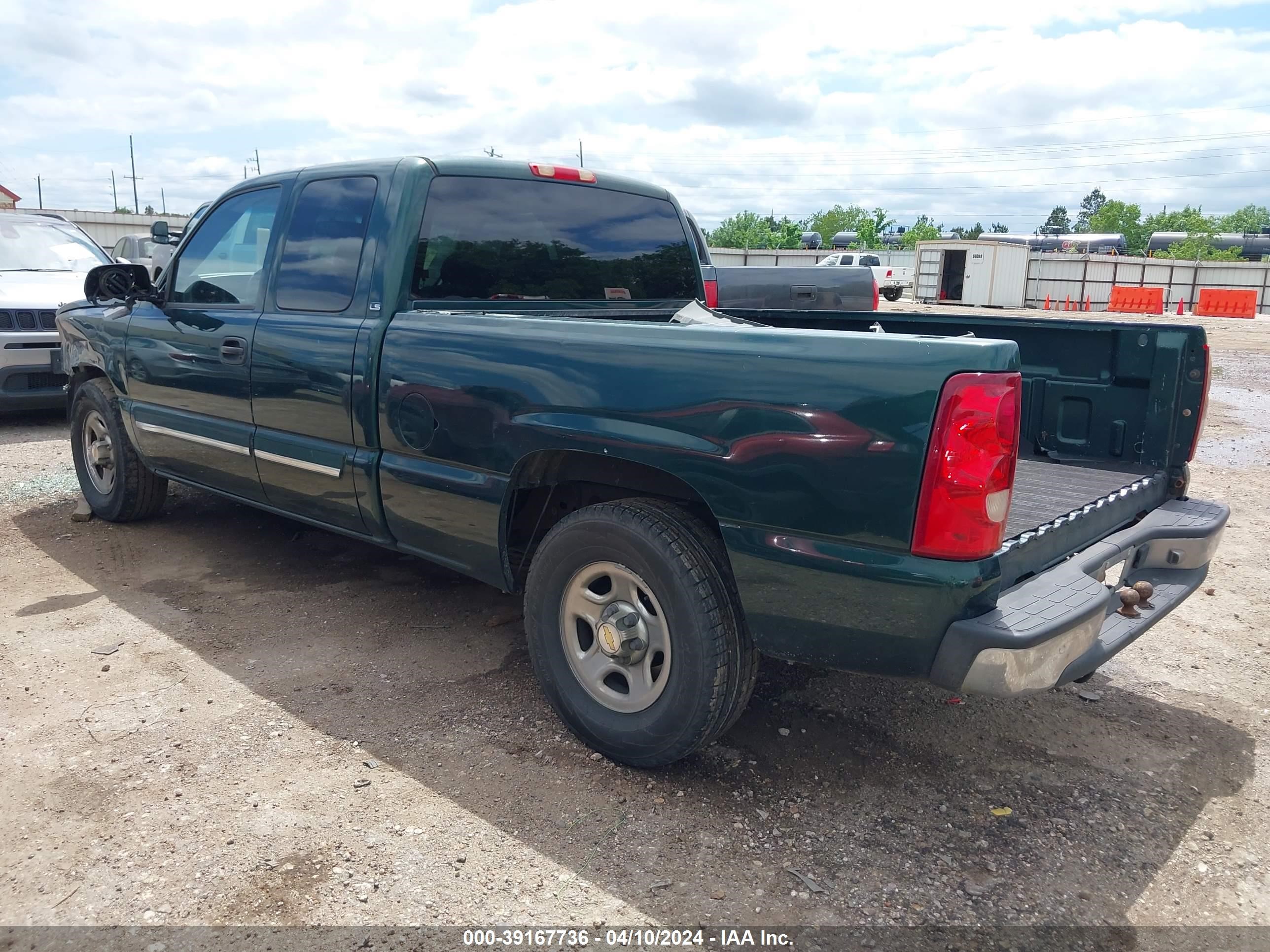 Photo 2 VIN: 2GCEC19VX31339794 - CHEVROLET SILVERADO 