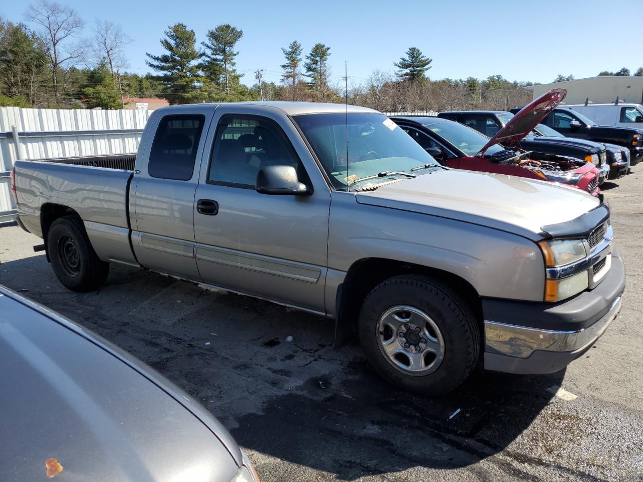 Photo 3 VIN: 2GCEC19VX31350438 - CHEVROLET SILVERADO 