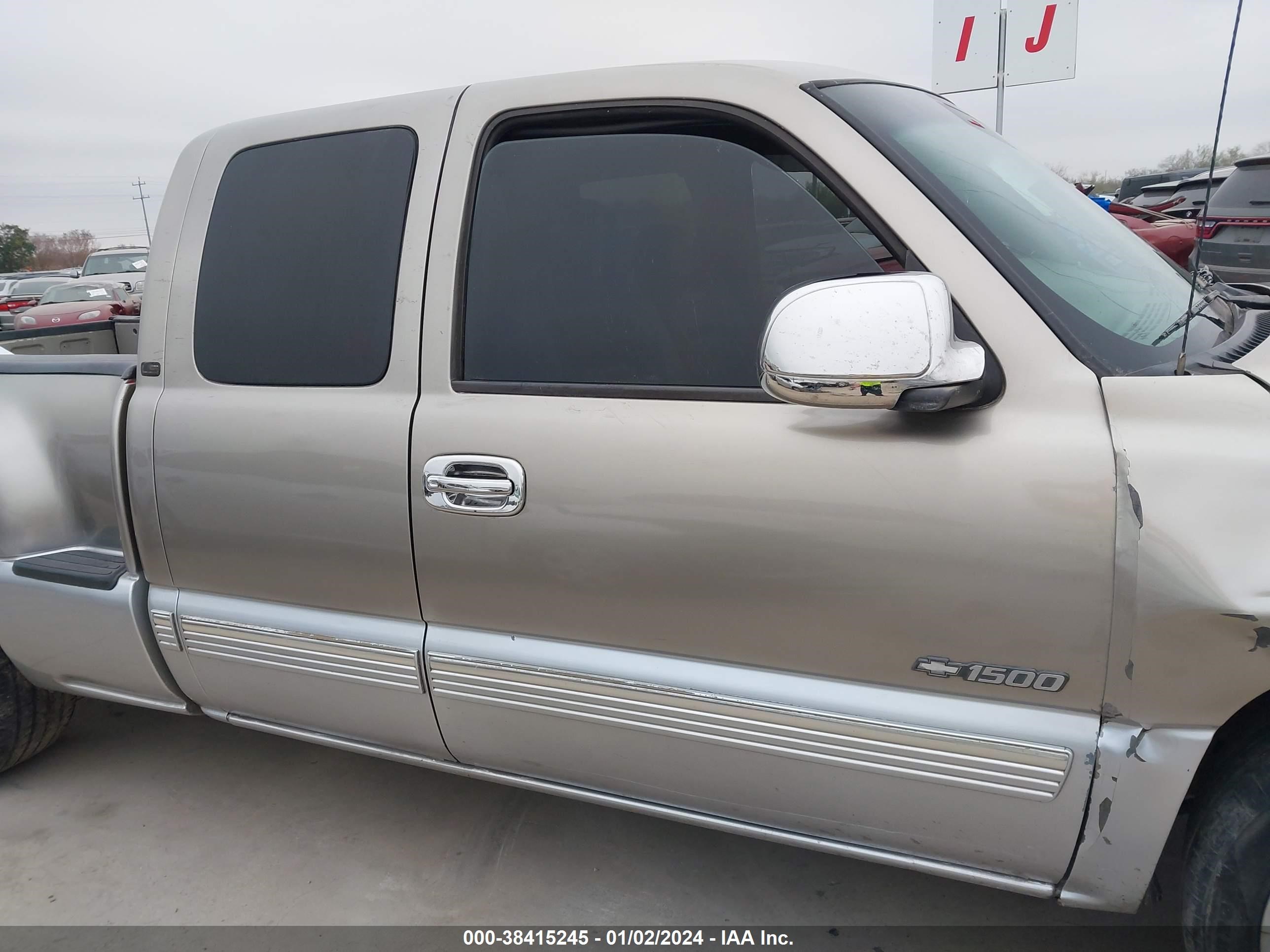 Photo 13 VIN: 2GCEC19W111252775 - CHEVROLET SILVERADO 