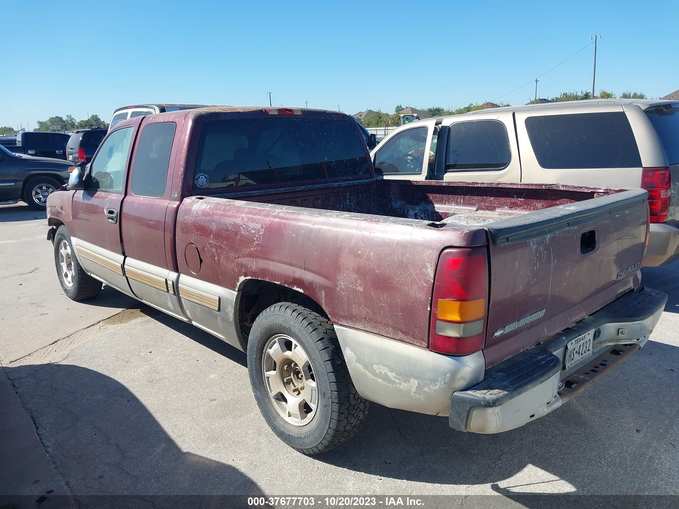 Photo 2 VIN: 2GCEC19W121164052 - CHEVROLET SILVERADO 