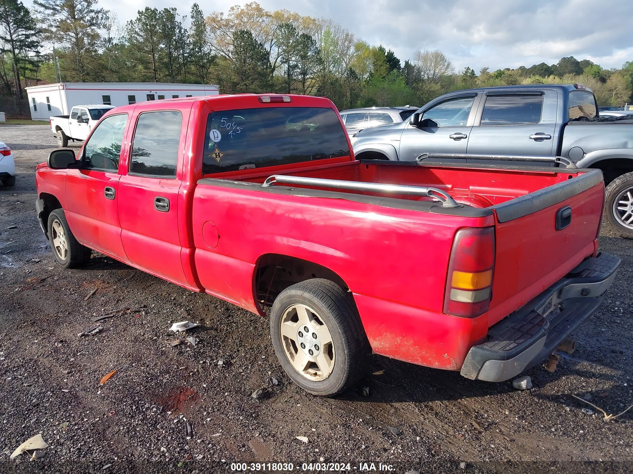 Photo 2 VIN: 2GCEC19W2X1295045 - CHEVROLET SILVERADO 