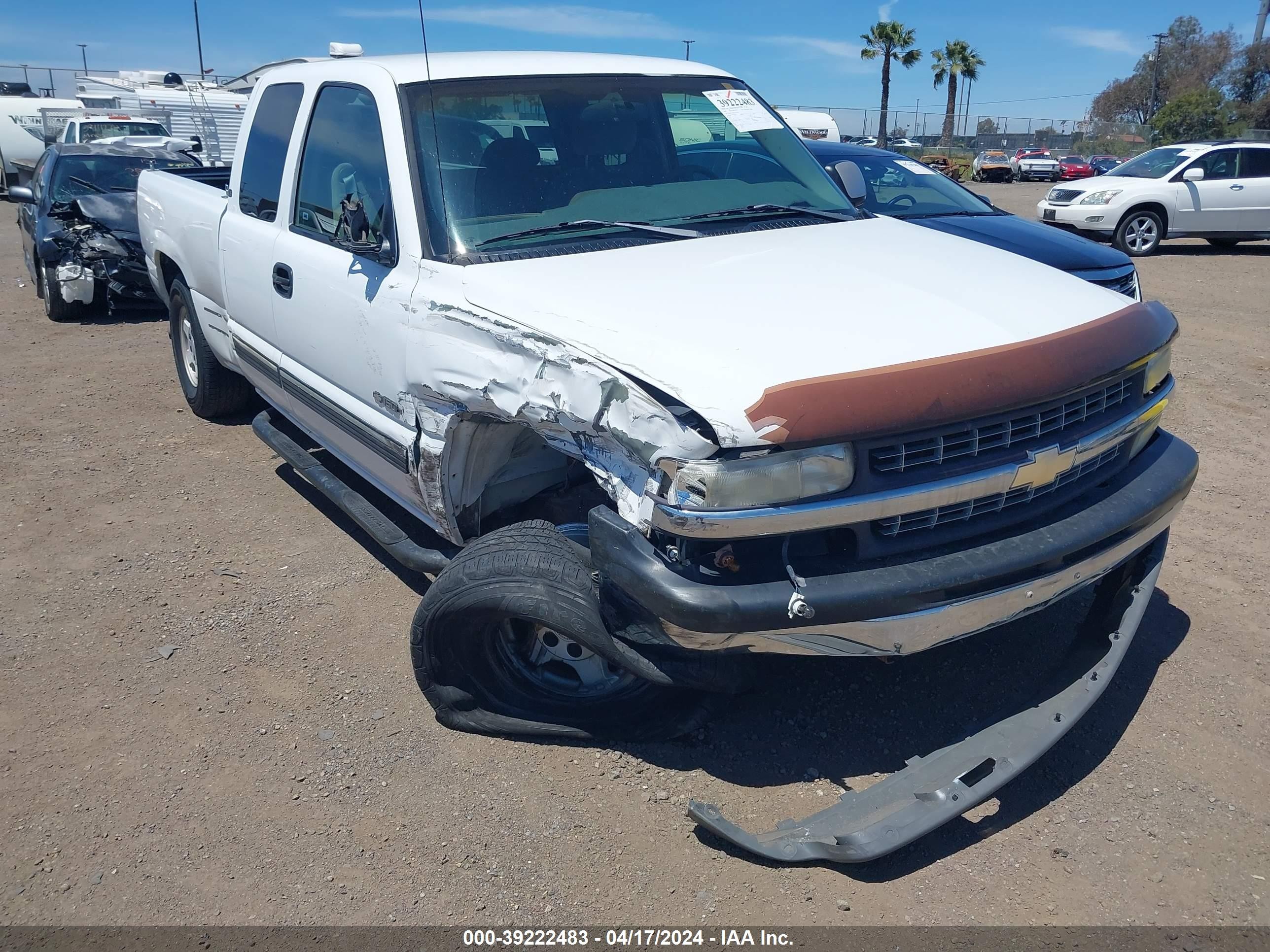 Photo 5 VIN: 2GCEC19W3X1234576 - CHEVROLET SILVERADO 