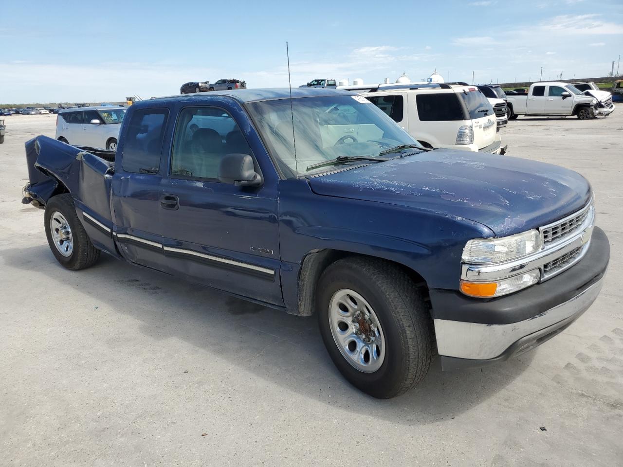 Photo 3 VIN: 2GCEC19W621170610 - CHEVROLET SILVERADO 