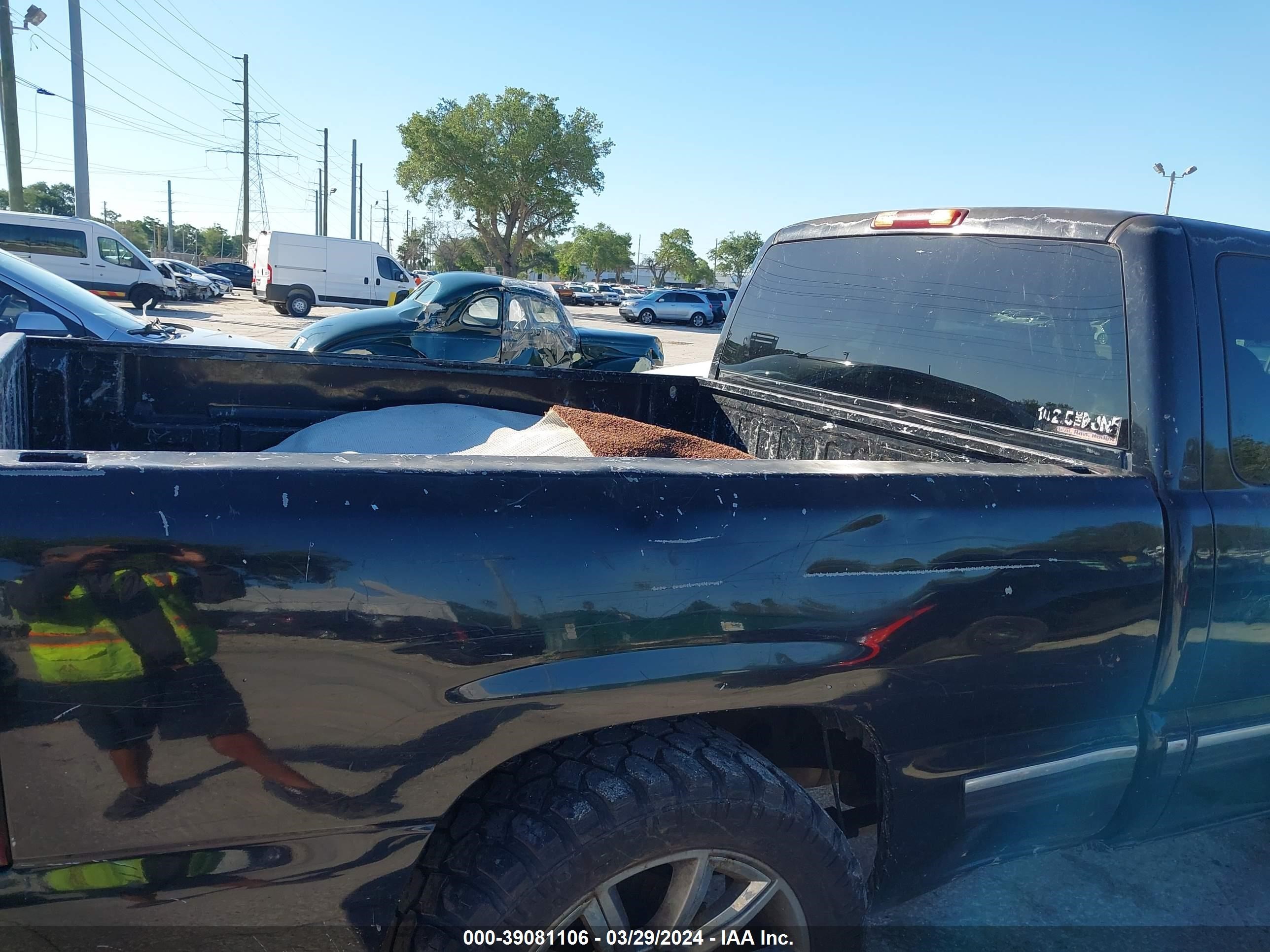 Photo 15 VIN: 2GCEC19W721333796 - CHEVROLET SILVERADO 