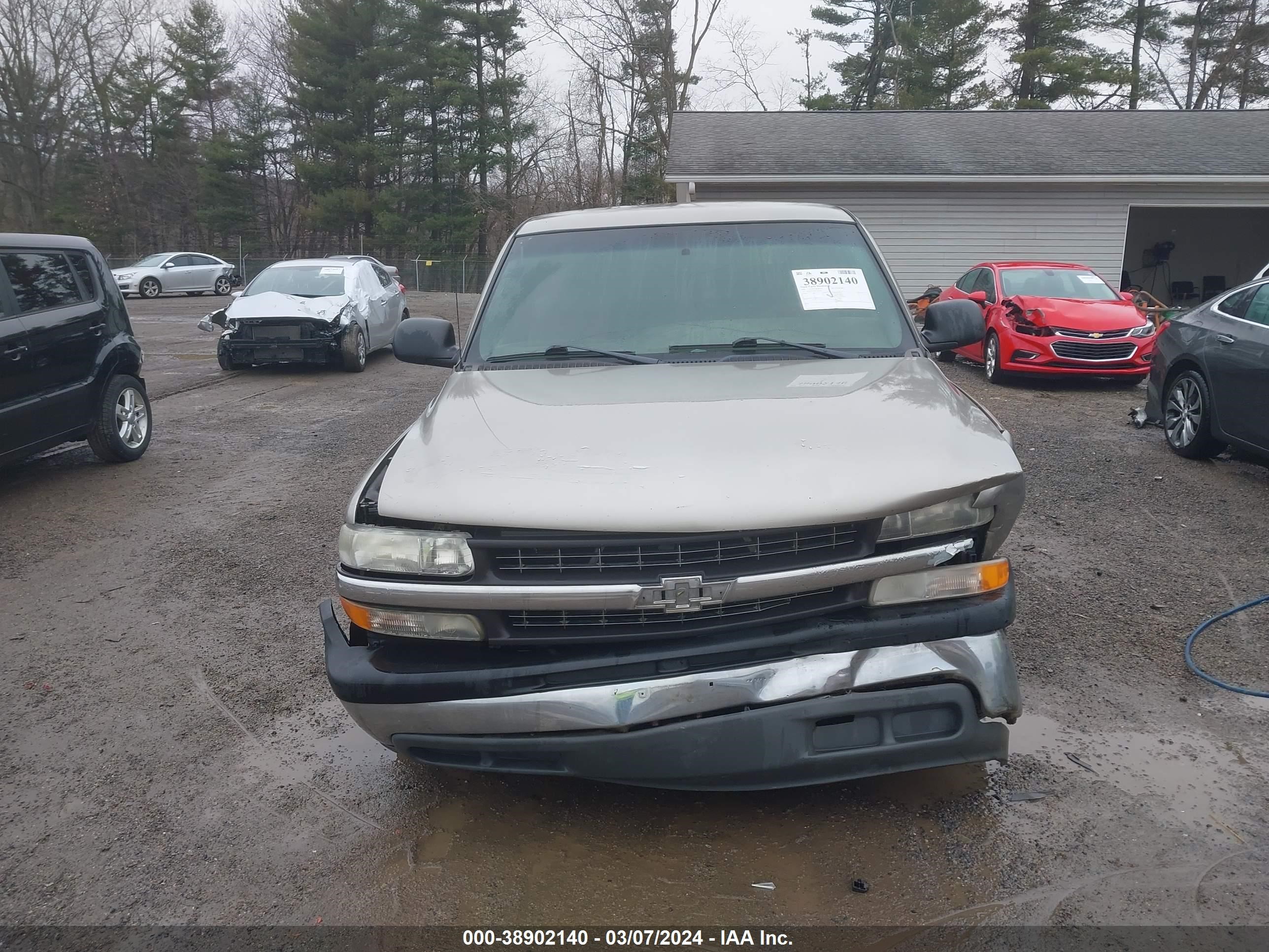 Photo 11 VIN: 2GCEC19W811285398 - CHEVROLET SILVERADO 