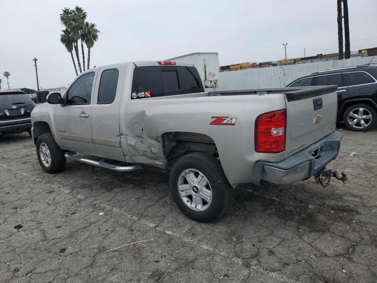 Photo 1 VIN: 2GCEC19Y471686327 - CHEVROLET SILVERADO 