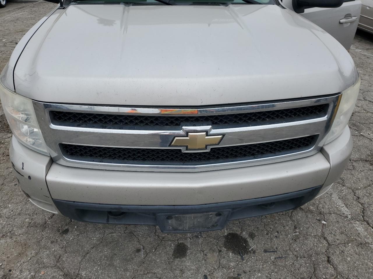 Photo 10 VIN: 2GCEC19Y471686327 - CHEVROLET SILVERADO 