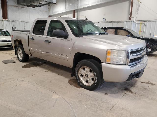 Photo 3 VIN: 2GCEK133081127455 - CHEVROLET SILVERADO 