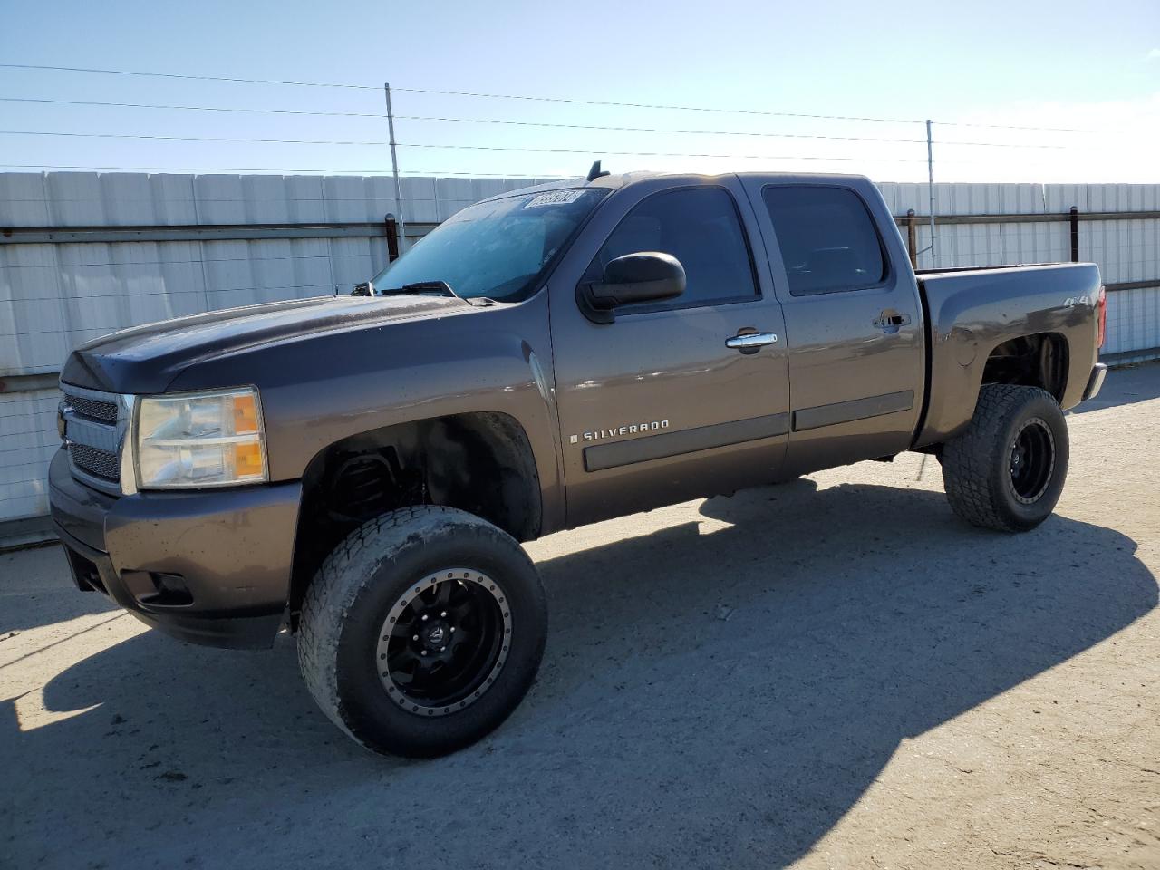 Photo 0 VIN: 2GCEK133171687578 - CHEVROLET SILVERADO 