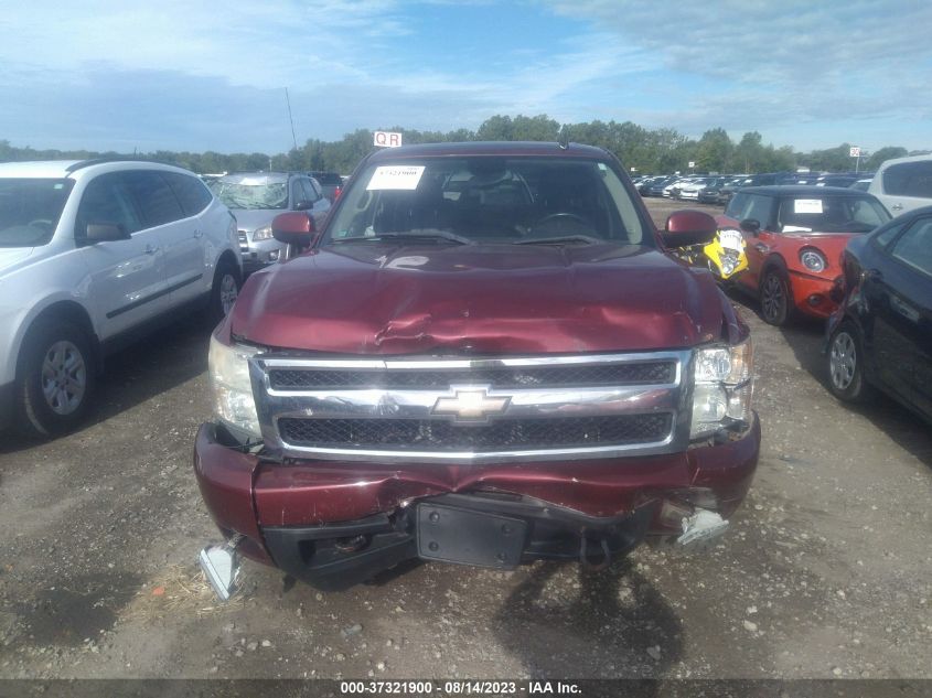 Photo 11 VIN: 2GCEK133181310590 - CHEVROLET SILVERADO 