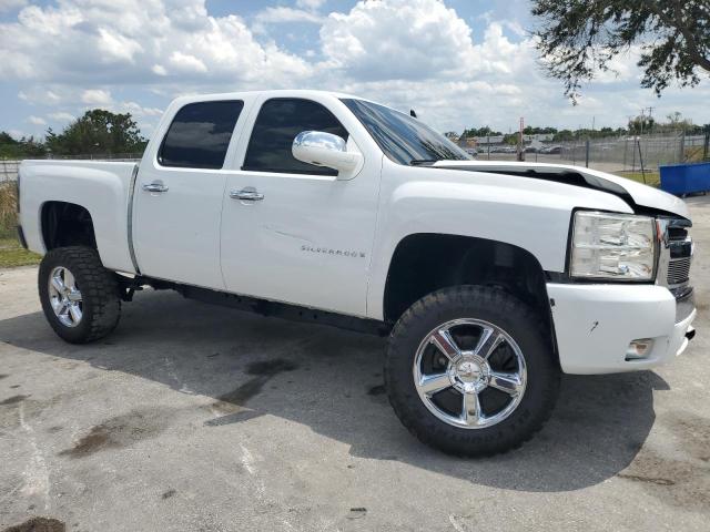 Photo 3 VIN: 2GCEK133581221900 - CHEVROLET SILVERADO 