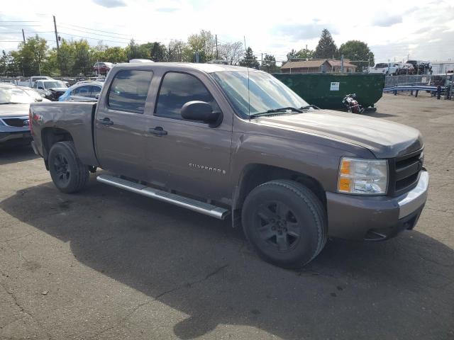 Photo 3 VIN: 2GCEK133881130913 - CHEVROLET SILVERADO 