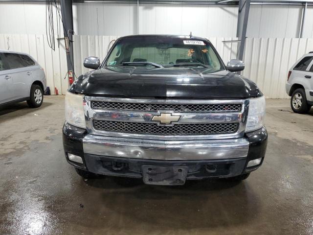 Photo 4 VIN: 2GCEK133X81145672 - CHEVROLET SILVERADO 