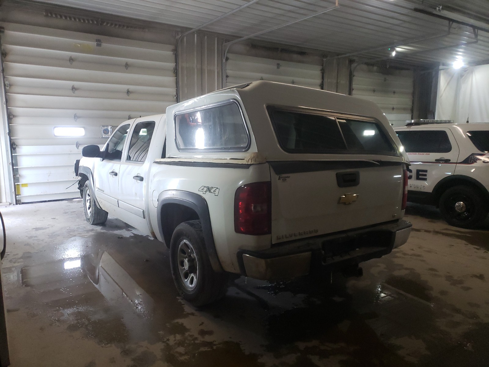 Photo 2 VIN: 2GCEK13C081162240 - CHEVROLET SILVERADO 