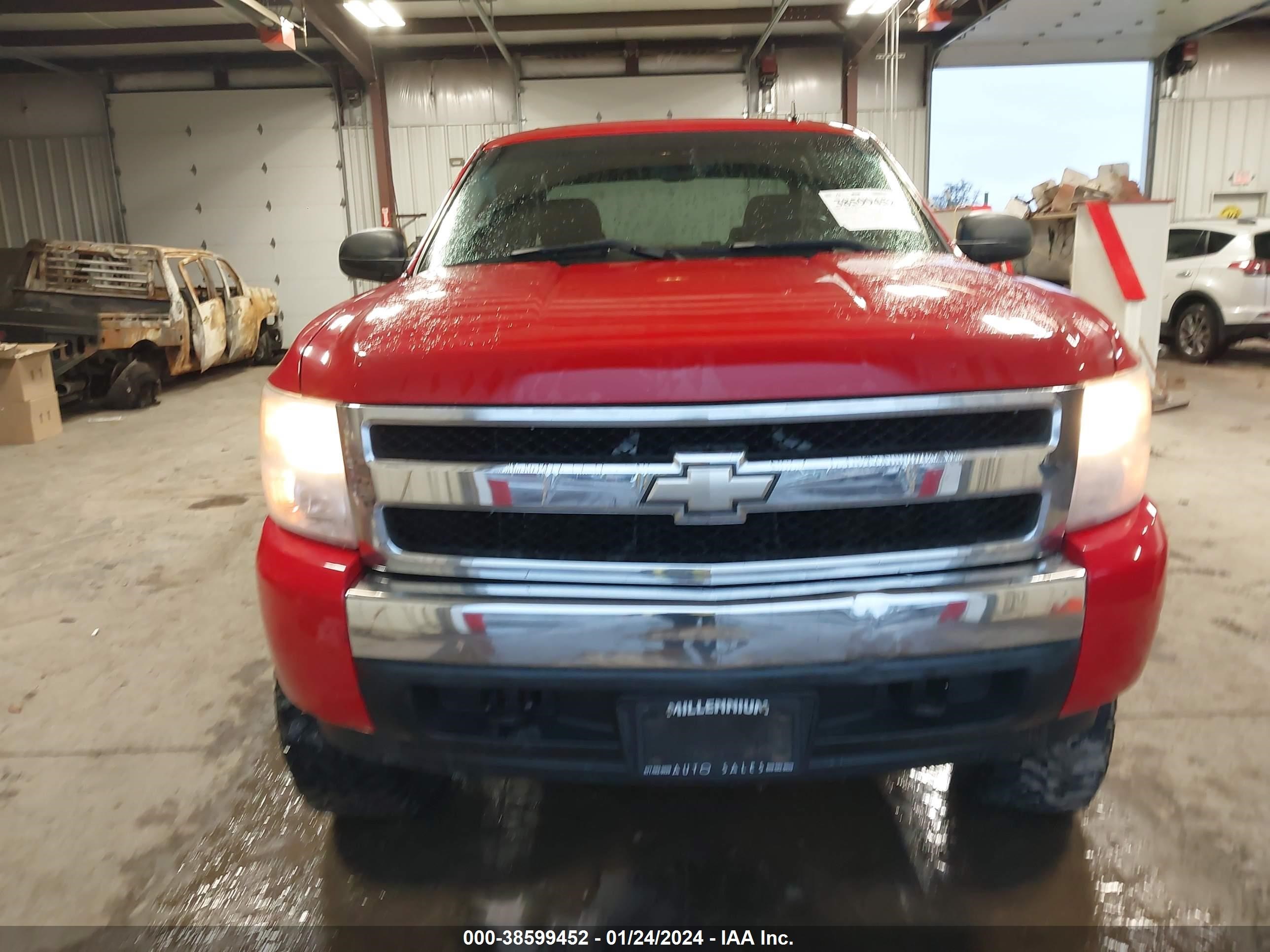 Photo 12 VIN: 2GCEK13C971592458 - CHEVROLET SILVERADO 