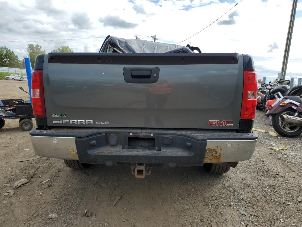 Photo 5 VIN: 2GCEK13J681288049 - CHEVROLET SILVERADO 