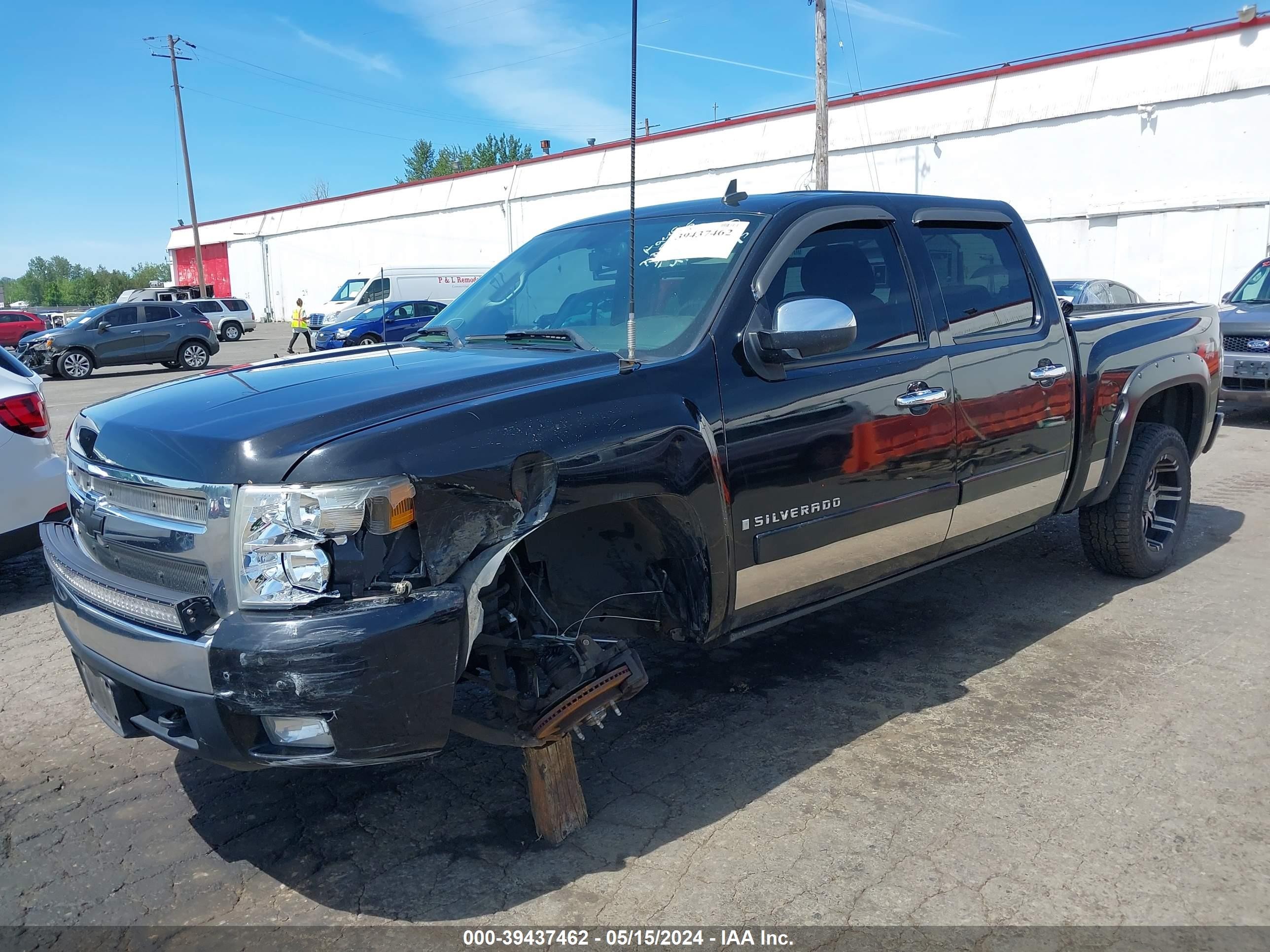 Photo 1 VIN: 2GCEK13M081154079 - CHEVROLET SILVERADO 