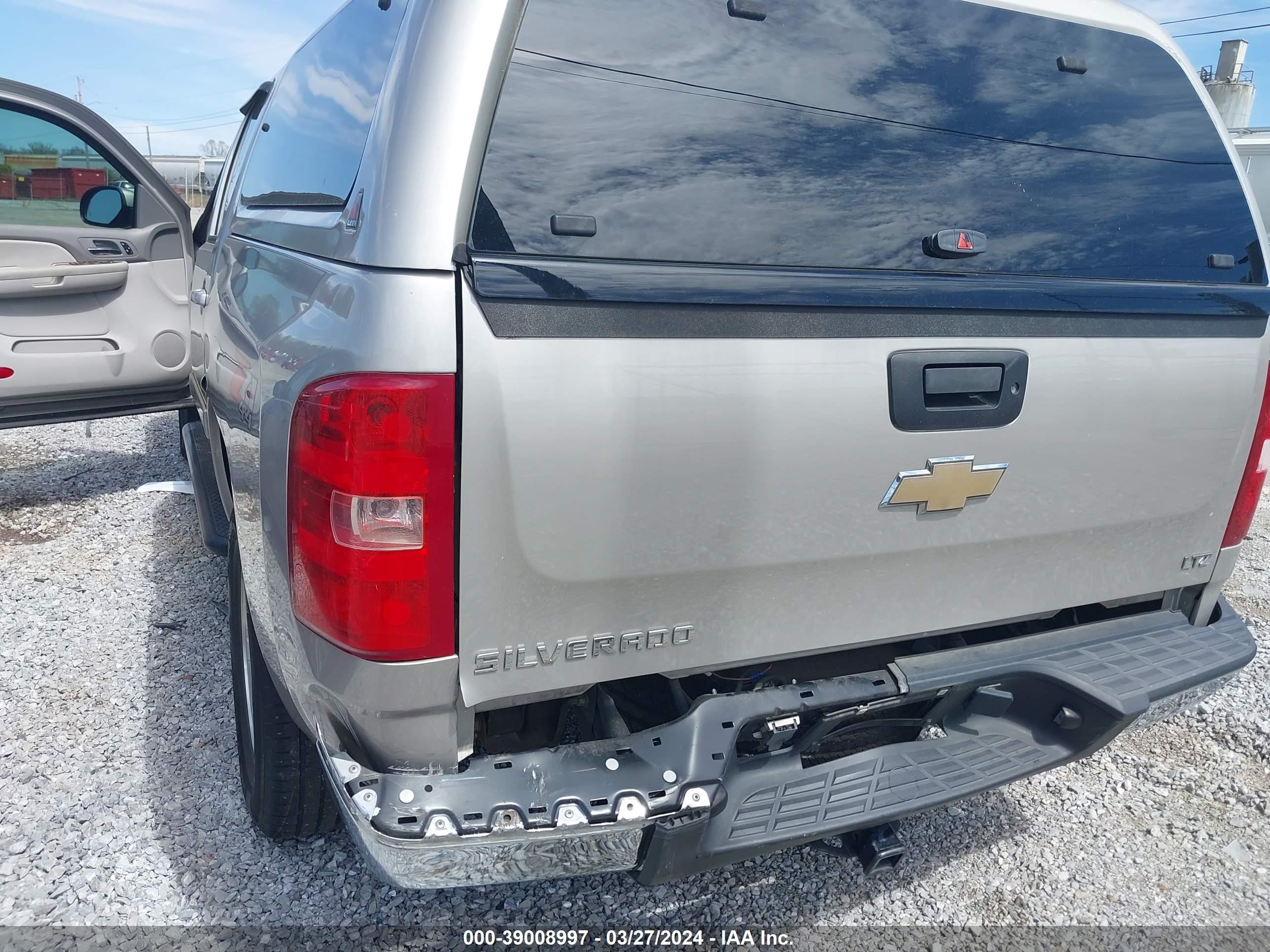 Photo 5 VIN: 2GCEK13M181217836 - CHEVROLET SILVERADO 