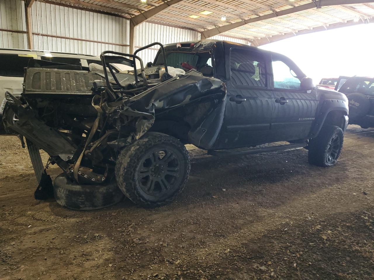 Photo 2 VIN: 2GCEK13M371553258 - CHEVROLET SILVERADO 