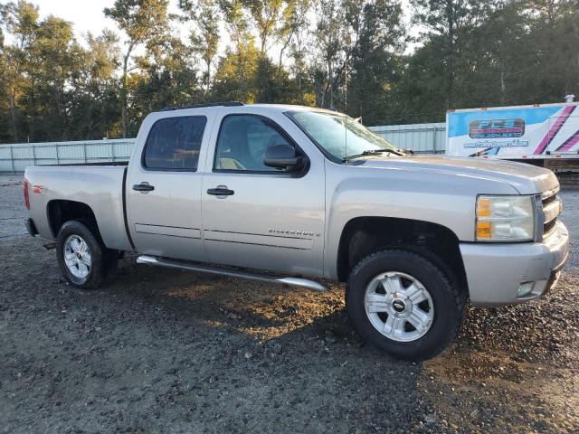 Photo 3 VIN: 2GCEK13M471708058 - CHEVROLET SILVERADO 