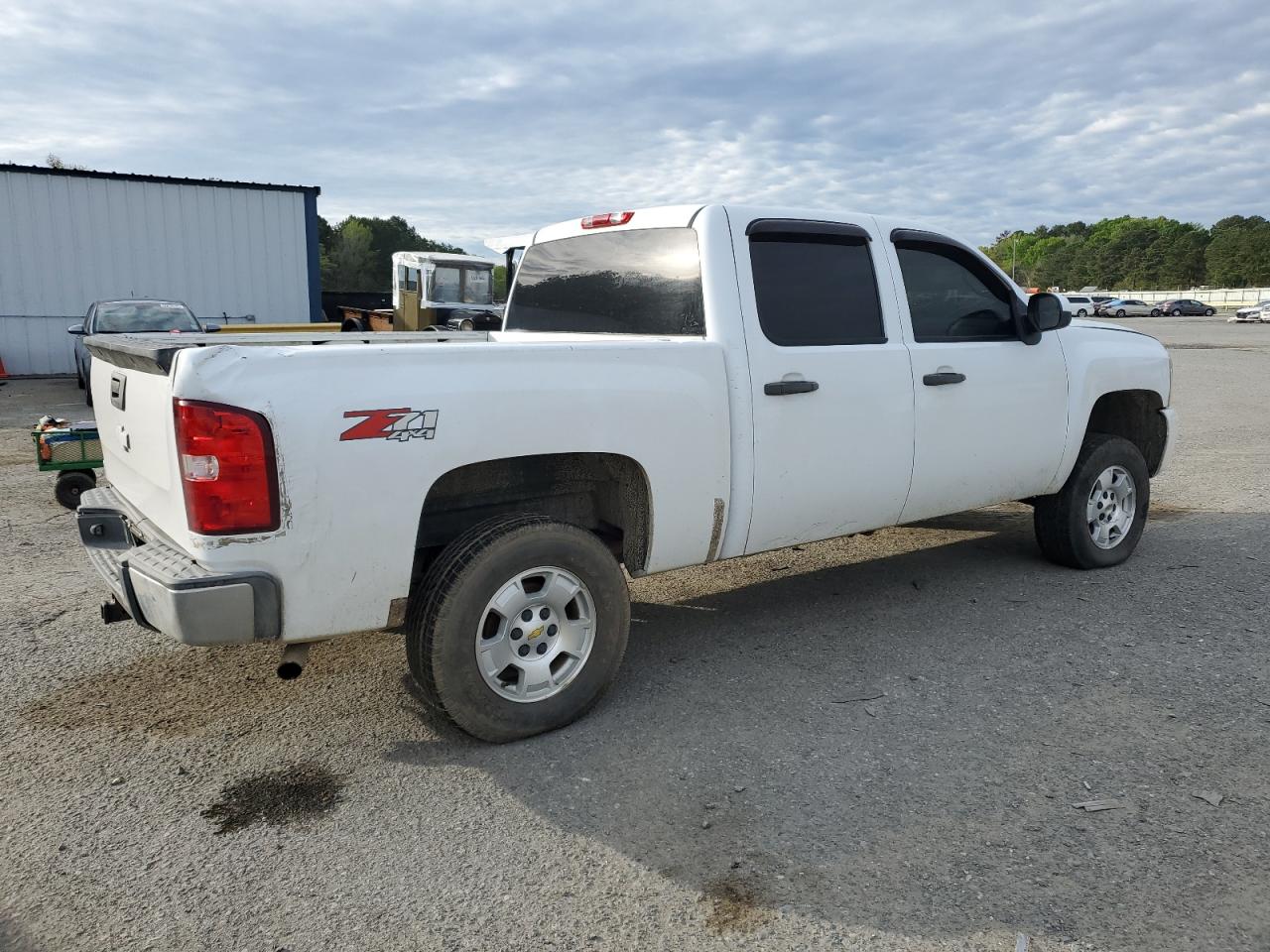 Photo 2 VIN: 2GCEK13M481213389 - CHEVROLET SILVERADO 