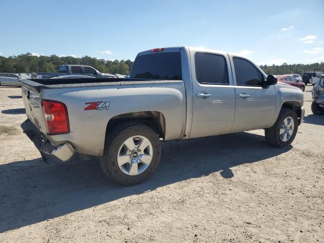 Photo 2 VIN: 2GCEK13M771577112 - CHEVROLET SILVERADO 