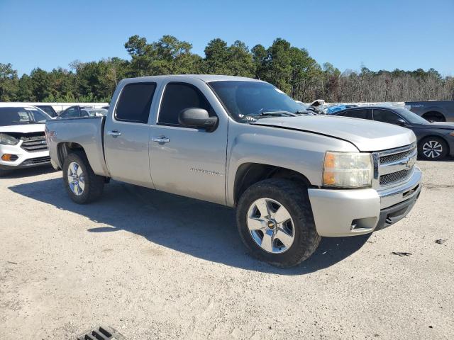 Photo 3 VIN: 2GCEK13M771577112 - CHEVROLET SILVERADO 