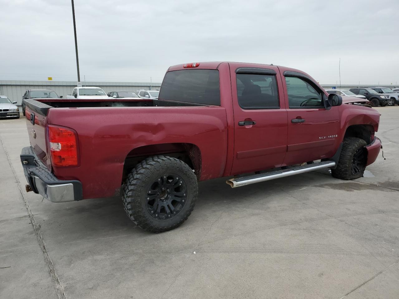 Photo 2 VIN: 2GCEK13M971682797 - CHEVROLET SILVERADO 