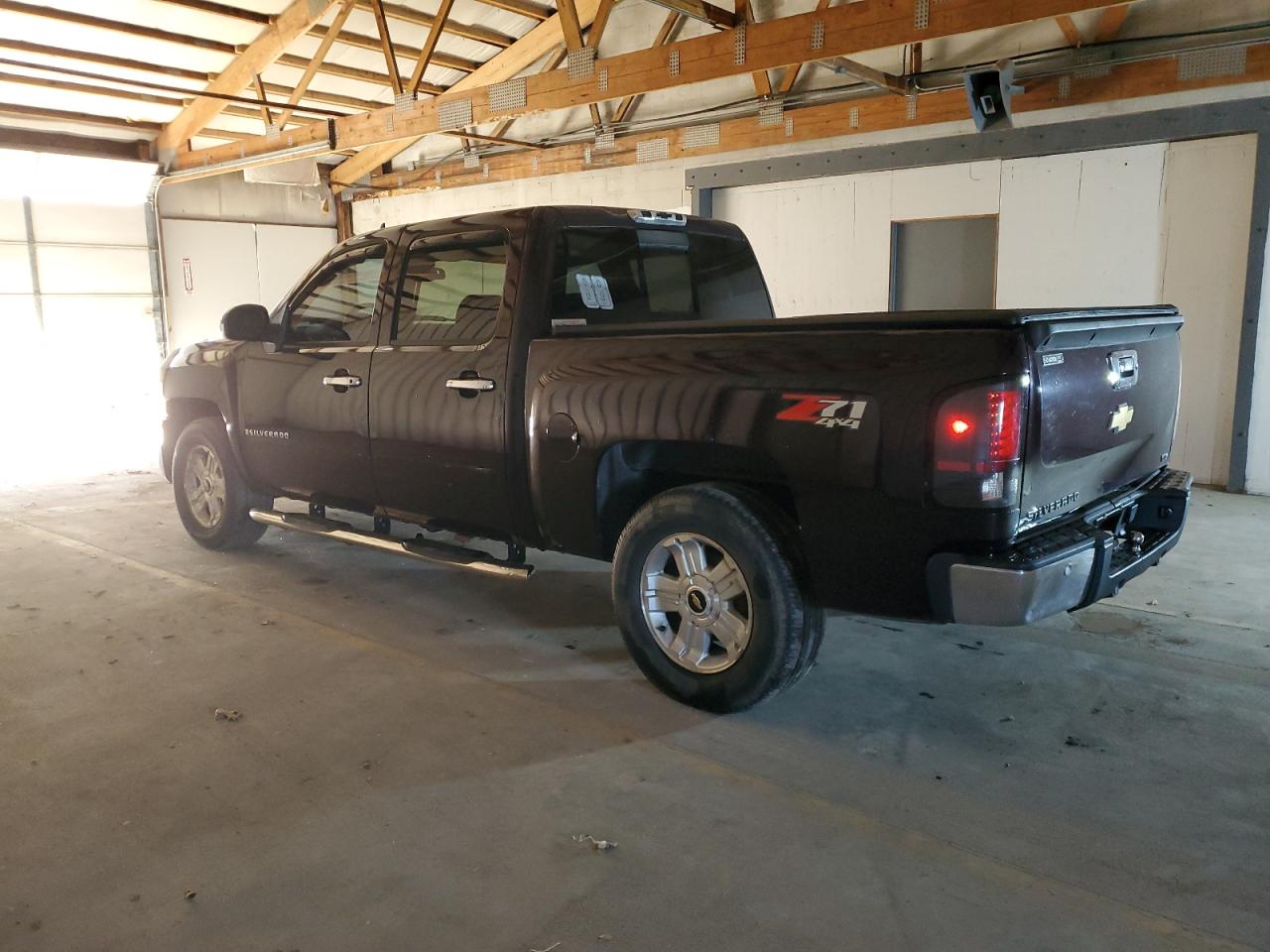 Photo 1 VIN: 2GCEK13M981135949 - CHEVROLET SILVERADO 