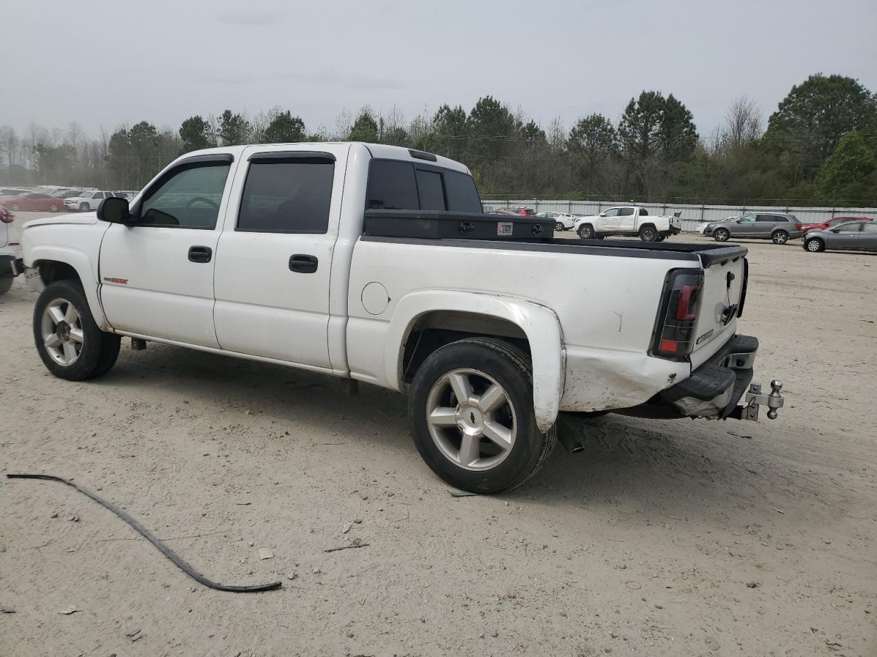 Photo 1 VIN: 2GCEK13N361165681 - CHEVROLET SILVERADO 