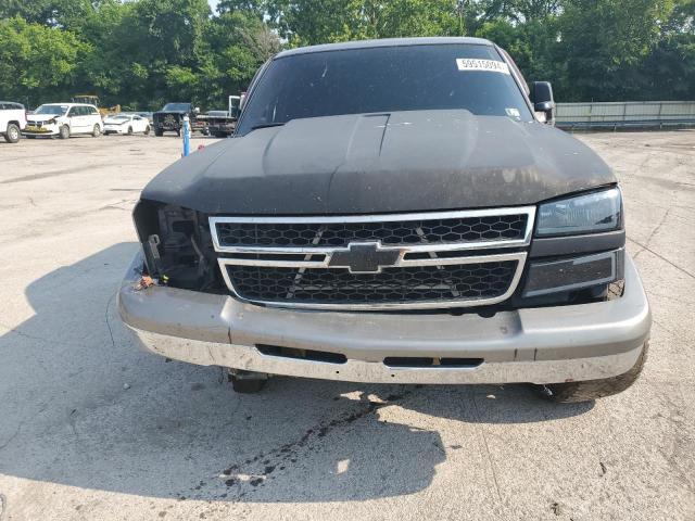 Photo 4 VIN: 2GCEK13T061157505 - CHEVROLET SILVERADO 