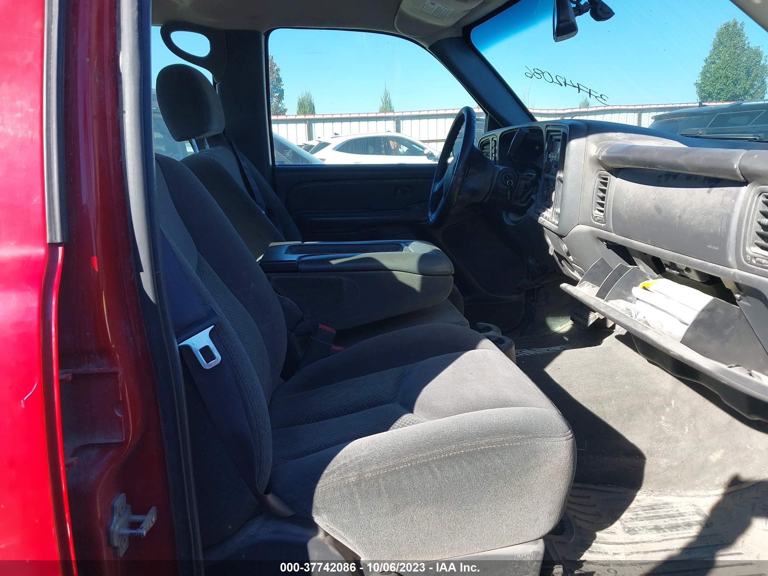 Photo 4 VIN: 2GCEK13T151275190 - CHEVROLET SILVERADO 