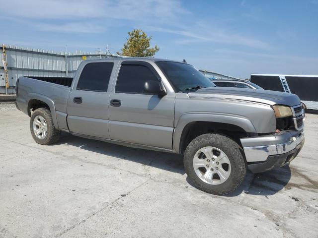 Photo 3 VIN: 2GCEK13T161159098 - CHEVROLET SILVERADO 