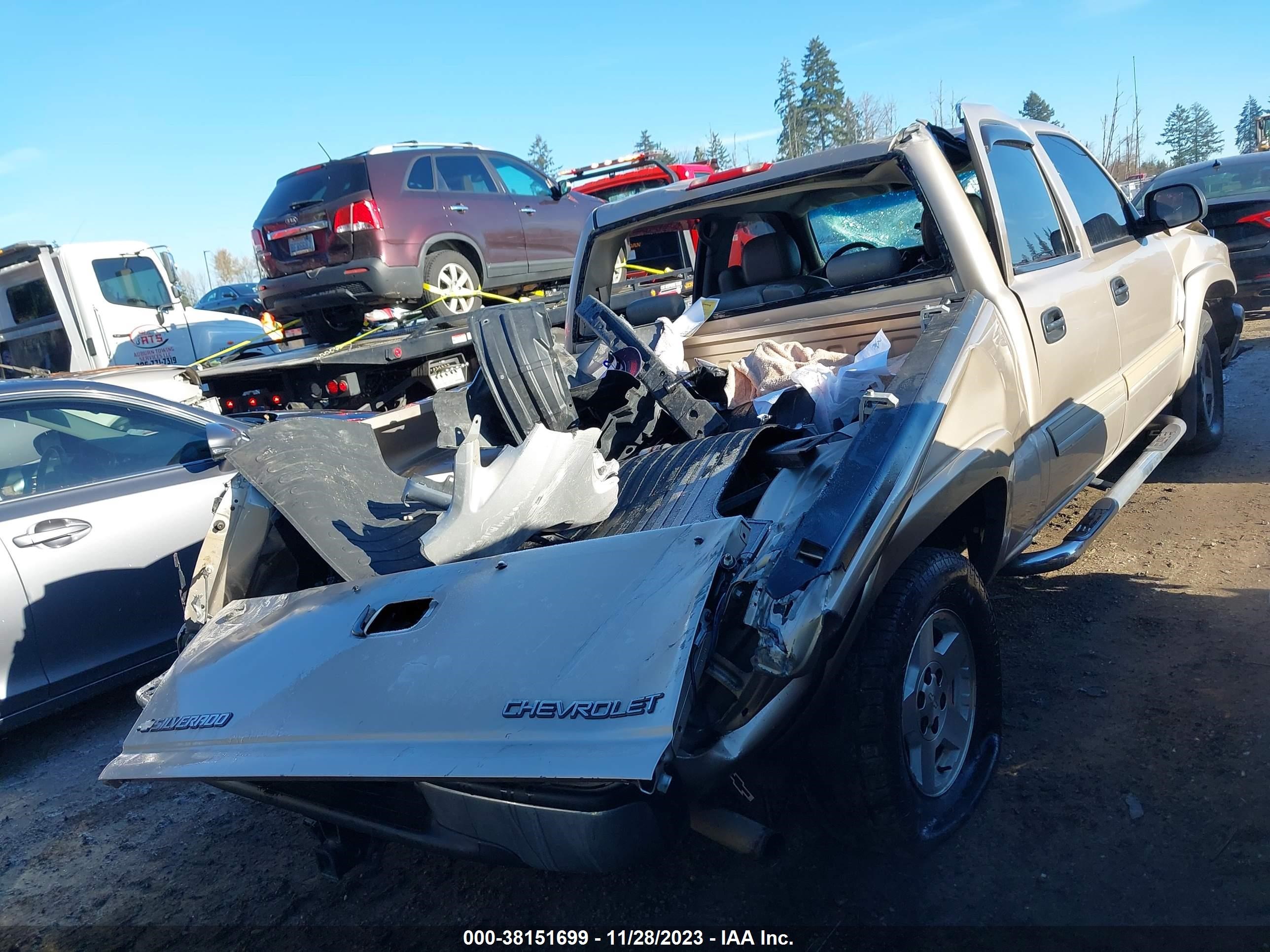 Photo 3 VIN: 2GCEK13T251254235 - CHEVROLET SILVERADO 