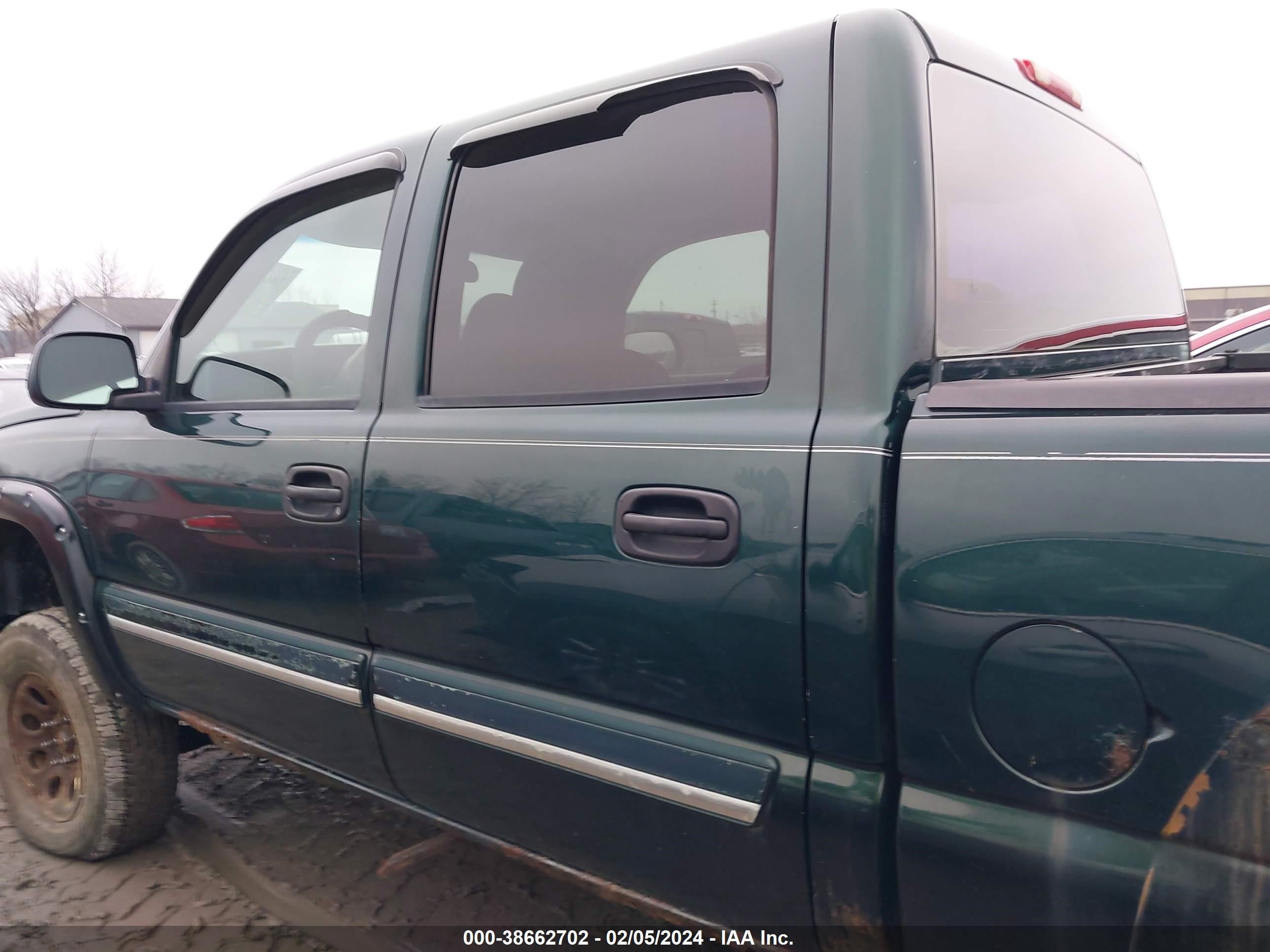 Photo 13 VIN: 2GCEK13T351160820 - CHEVROLET SILVERADO 